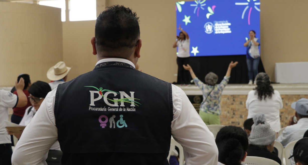 Los organizadores han previsto diversas dinámicas y actividades lúdicas para que las personas adultas mayores disfruten de una jornada amena. / Foto: PGN