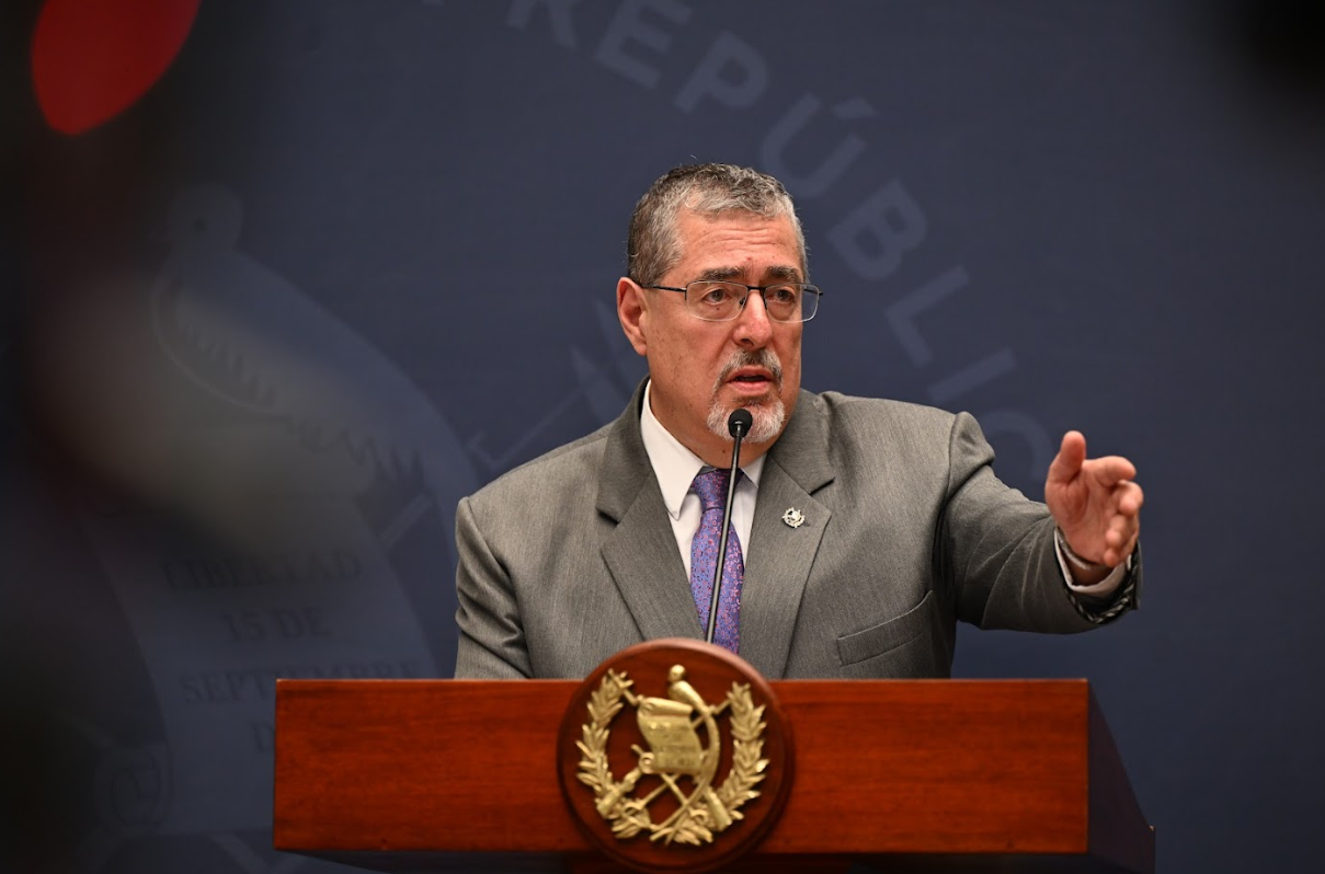 Presidente Arévalo en la ronda. / Foto: Byron de la Cruz