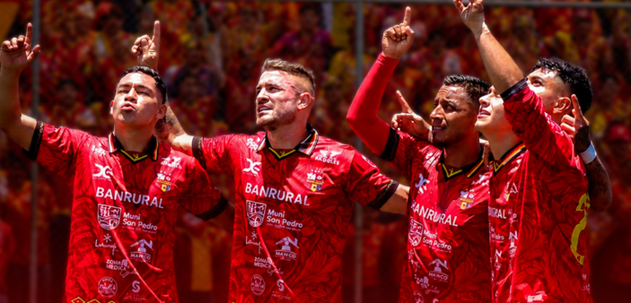 Deportivo San Pedro celebra ascenso a Liga Nacional con culto de acción de gracias