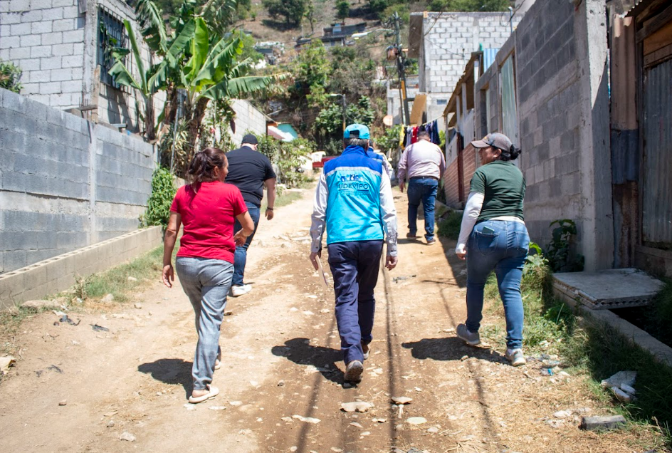 Udevipo ejecuta evaluación técnica en asentamiento de Villa Nueva