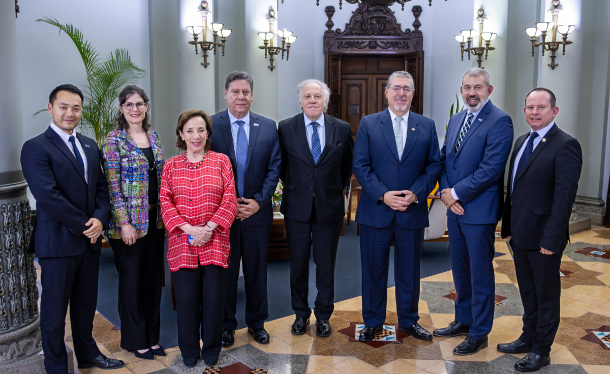Presidente conoce proyectos de cooperación para reducir la pobreza y seguridad alimentaria