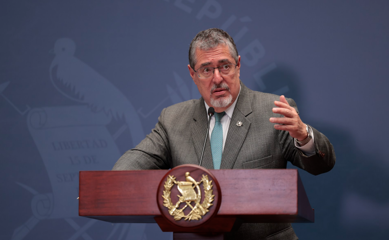 “Nuestro gobierno hoy pasa a intensificar su trabajo”, dice el Presidente a la población