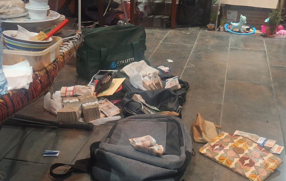 Allanamiento permite decomiso millonario y captura de cinco personas en Quetzaltenango
