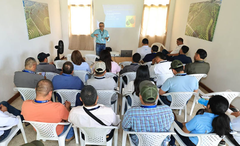 La actividad se desarrolló en la finca Cerro Redondo de Mission, ubicada en Barberena, Santa Rosa. / Foto: MAGA