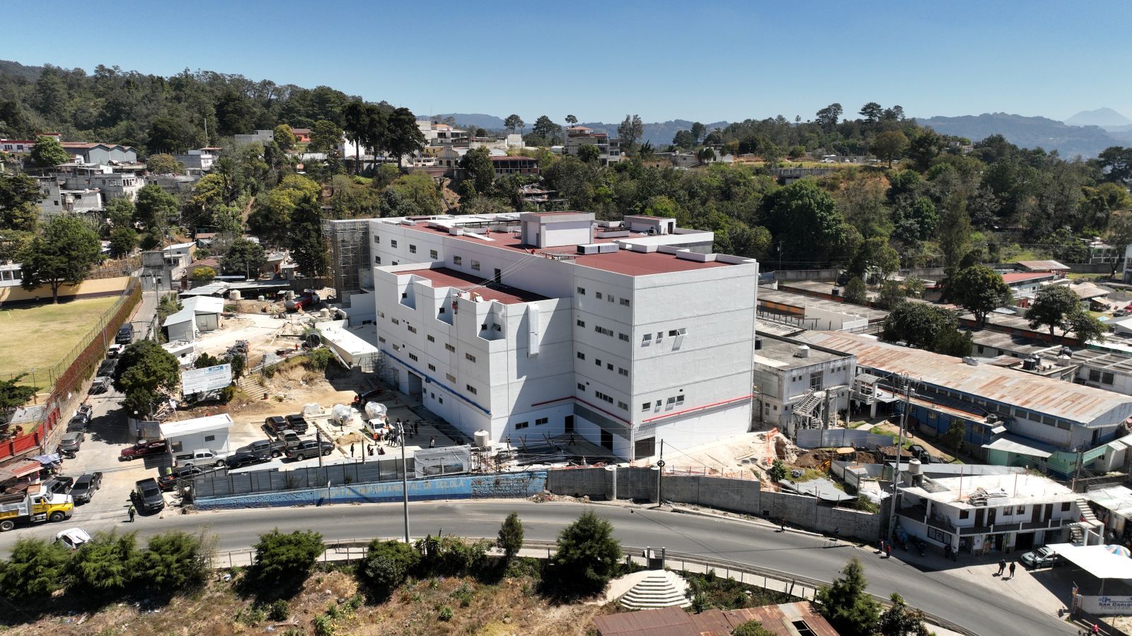El Ministerio de Salud avanza con el equipamiento del Hospital Regional de Sololá.