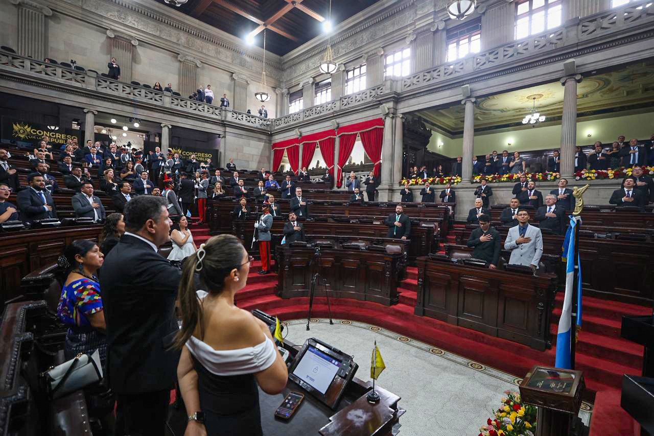 Amcham urge al Congreso a aprobar la ley contra el lavado de dinero