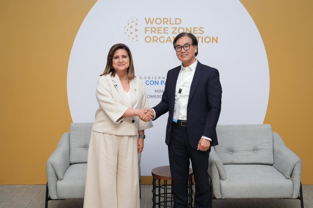 Vicepresidenta participa en el 12º Congreso Mundial de Zonas Francas en Panamá