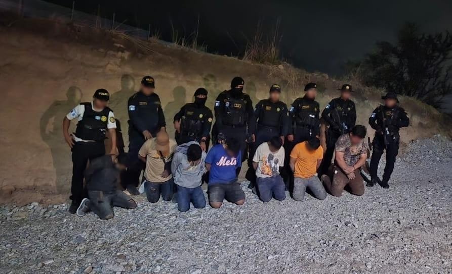 PNC desarticula banda de robafurgones y recupera mercadería en ruta al Atlántico