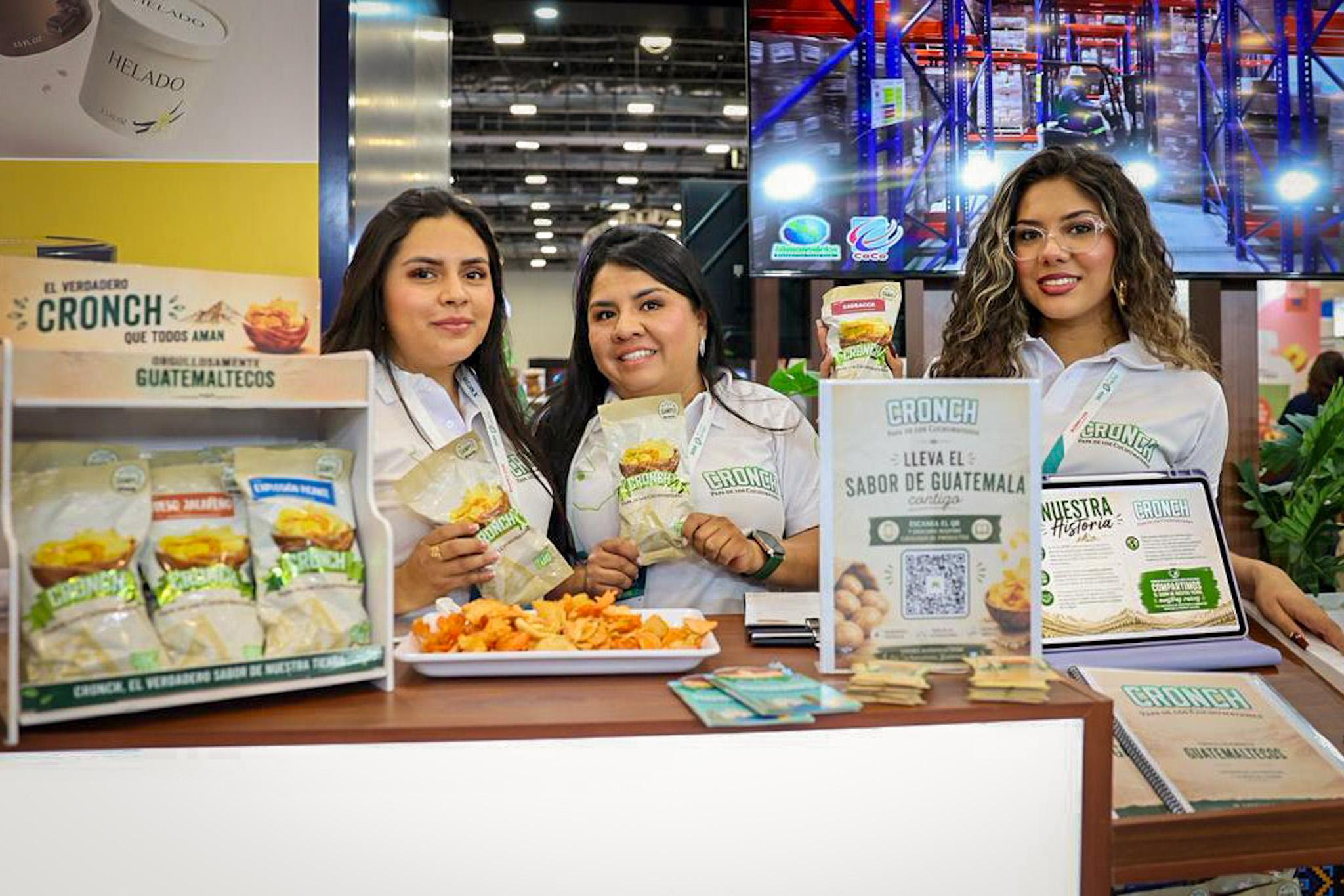Empresarios guatemaltecos participan en Expo ANTAD, México