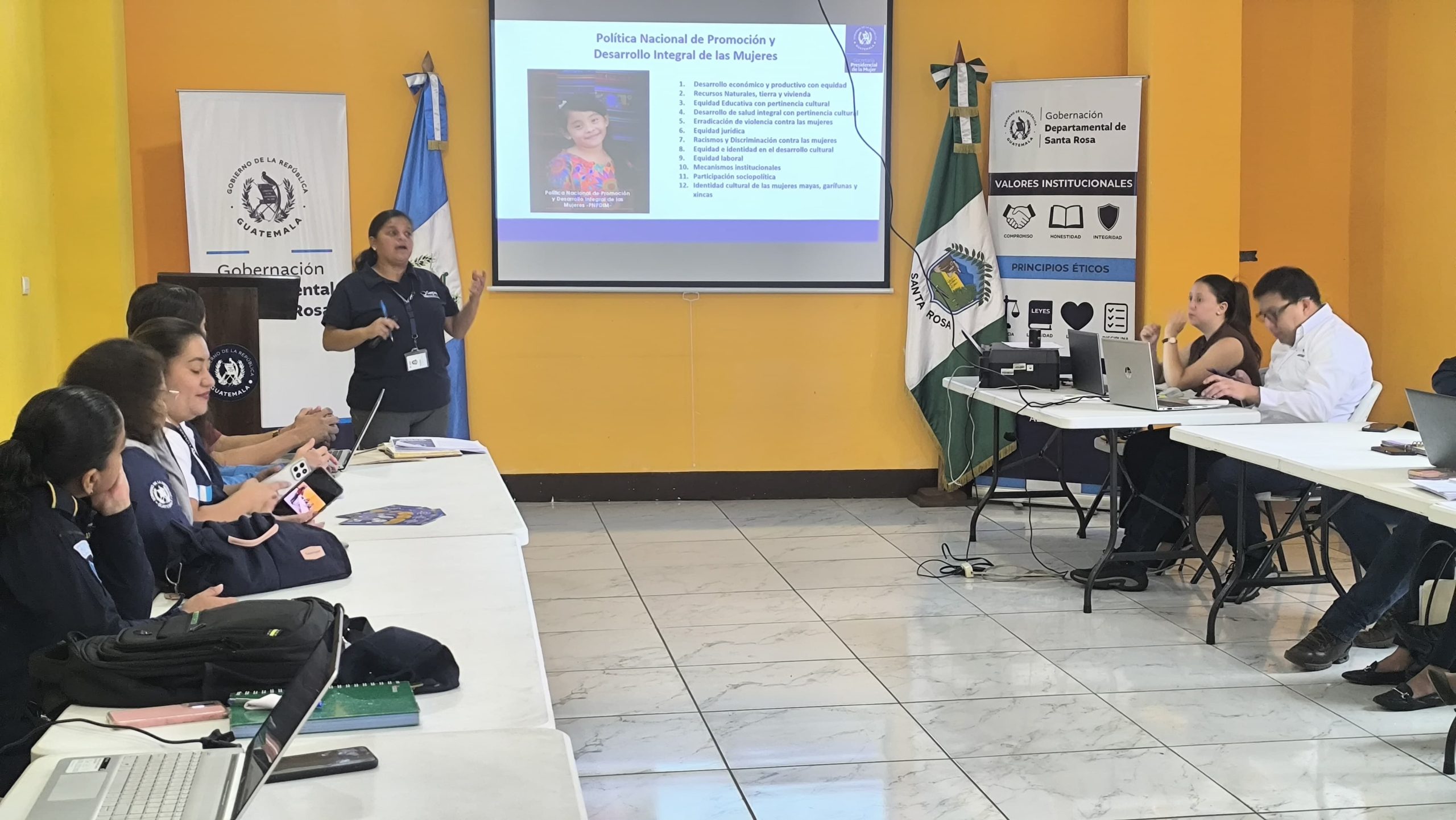 Seprem presenta diagnóstico sobre violencia sexual y rutas de atención integral en Santa Rosa