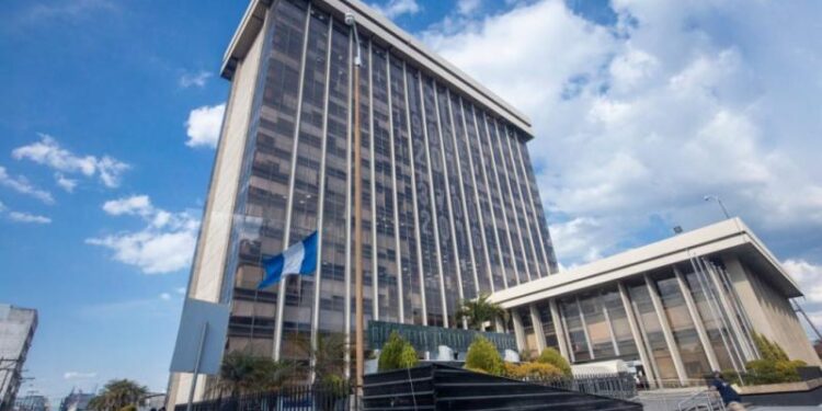 Moody’s mantiene calificación Ba1 para Guatemala, a un paso del grado de inversión