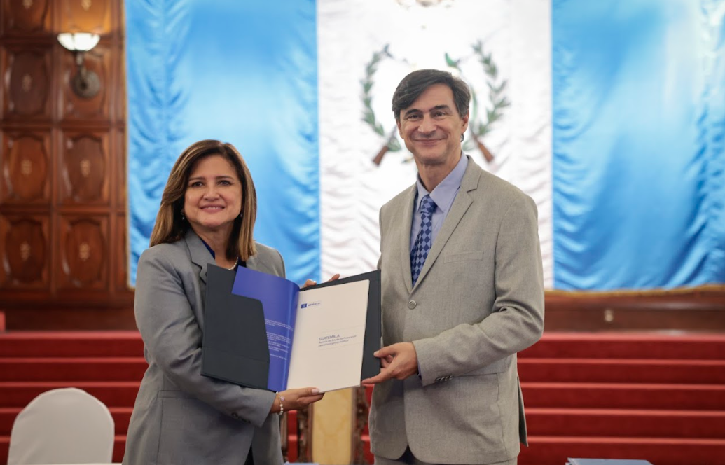 Vicepresidenta: la IA ya no es el futuro, es el presente y se deben tener reglas claras