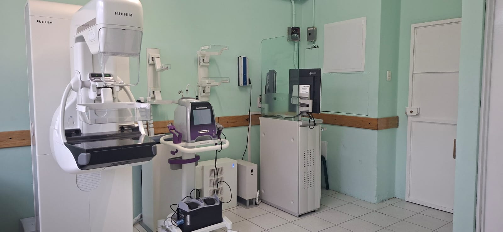 Hospital Roosevelt fortalece la atención integral del cáncer de mama. (Foto: MSPAS)