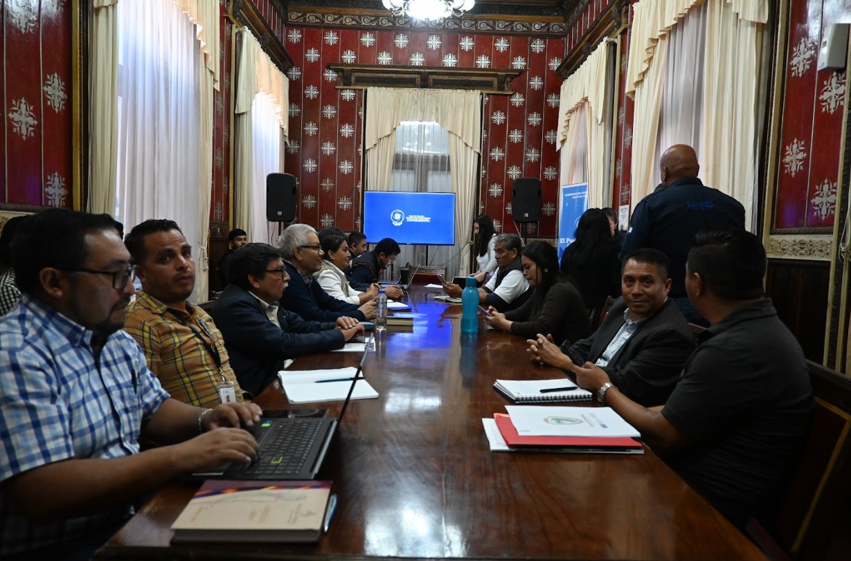 Instalan mesa técnica para mitigar riesgos por deslaves en Almolonga y Quetzaltenango