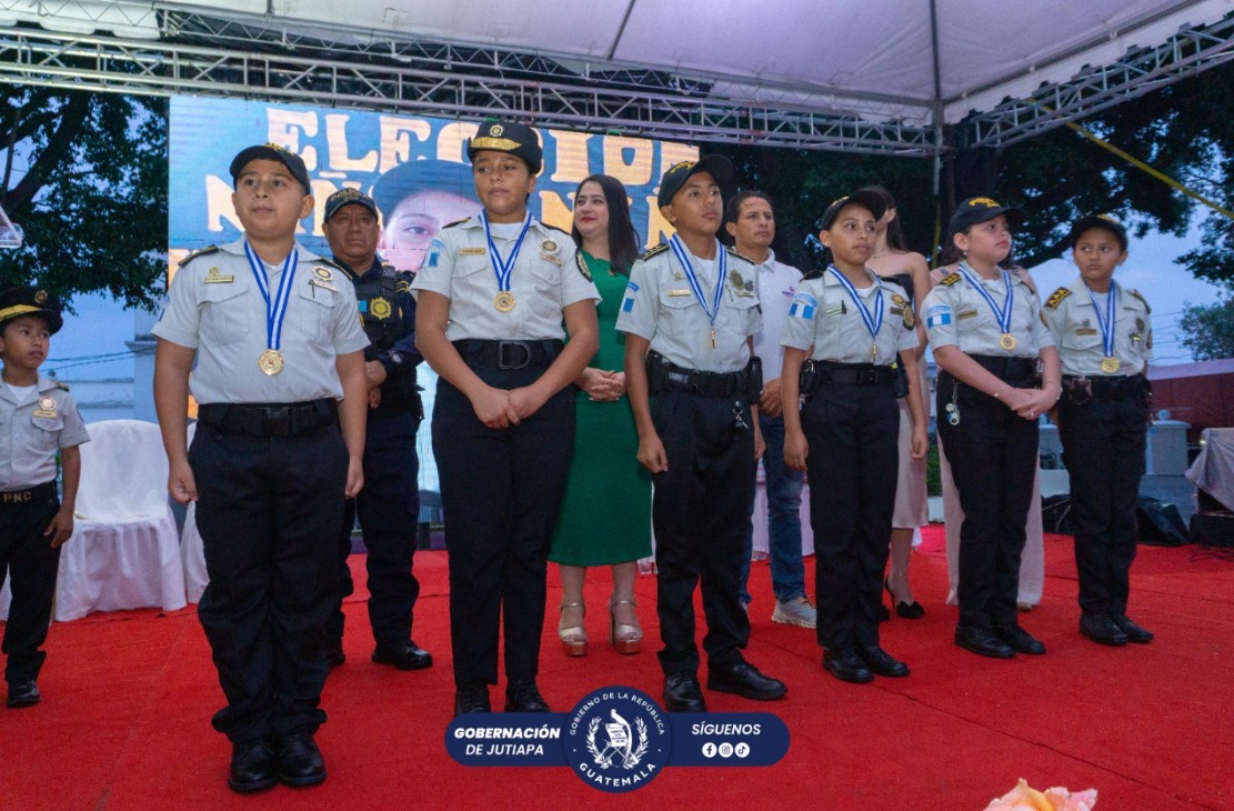 Elección Niño o Niña Jefe de Comisaría 21 de Jutiapa fortalece valores cívicos de la niñez