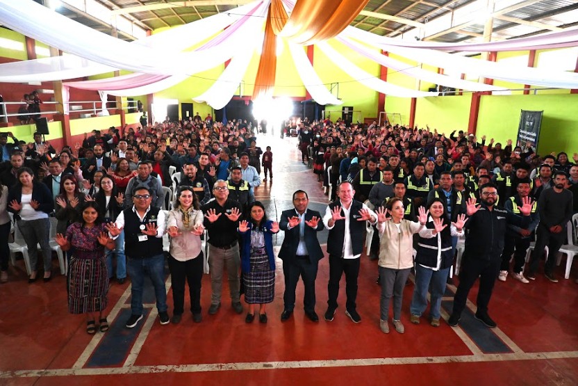 Lanzamiento de la estrategia intersectorial Mano a Mano en Palestina de Los Altos