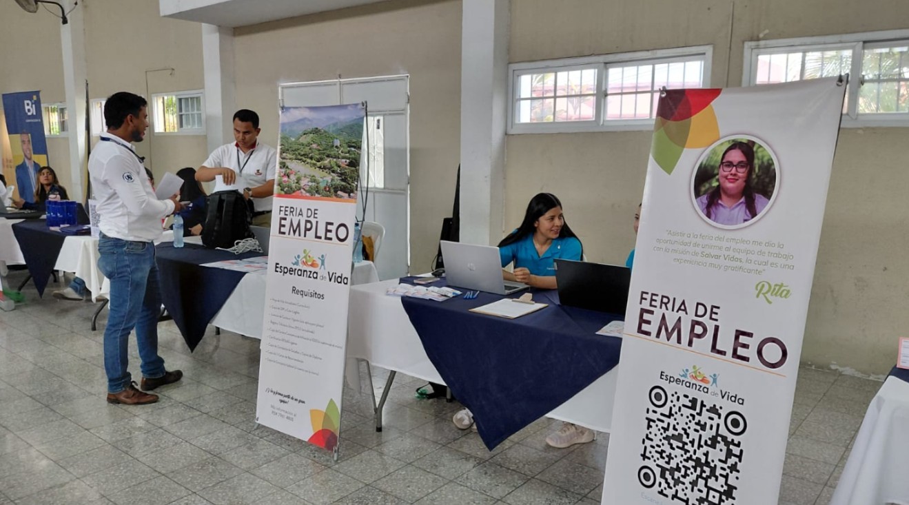 Feria del Empleo en Zacapa impulsa oportunidades laborales