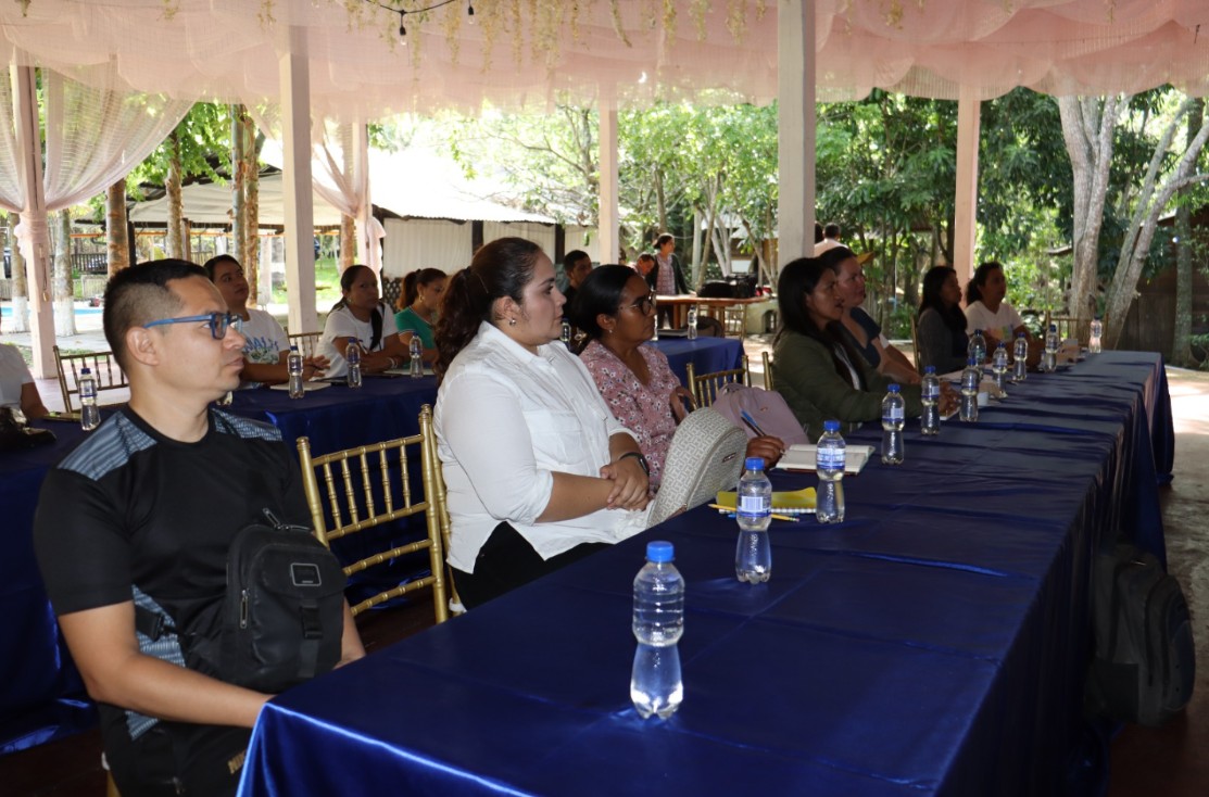Santa Rosa fortalece la identidad cultural: entregan materiales educativos para el aprendizaje del idioma xinka