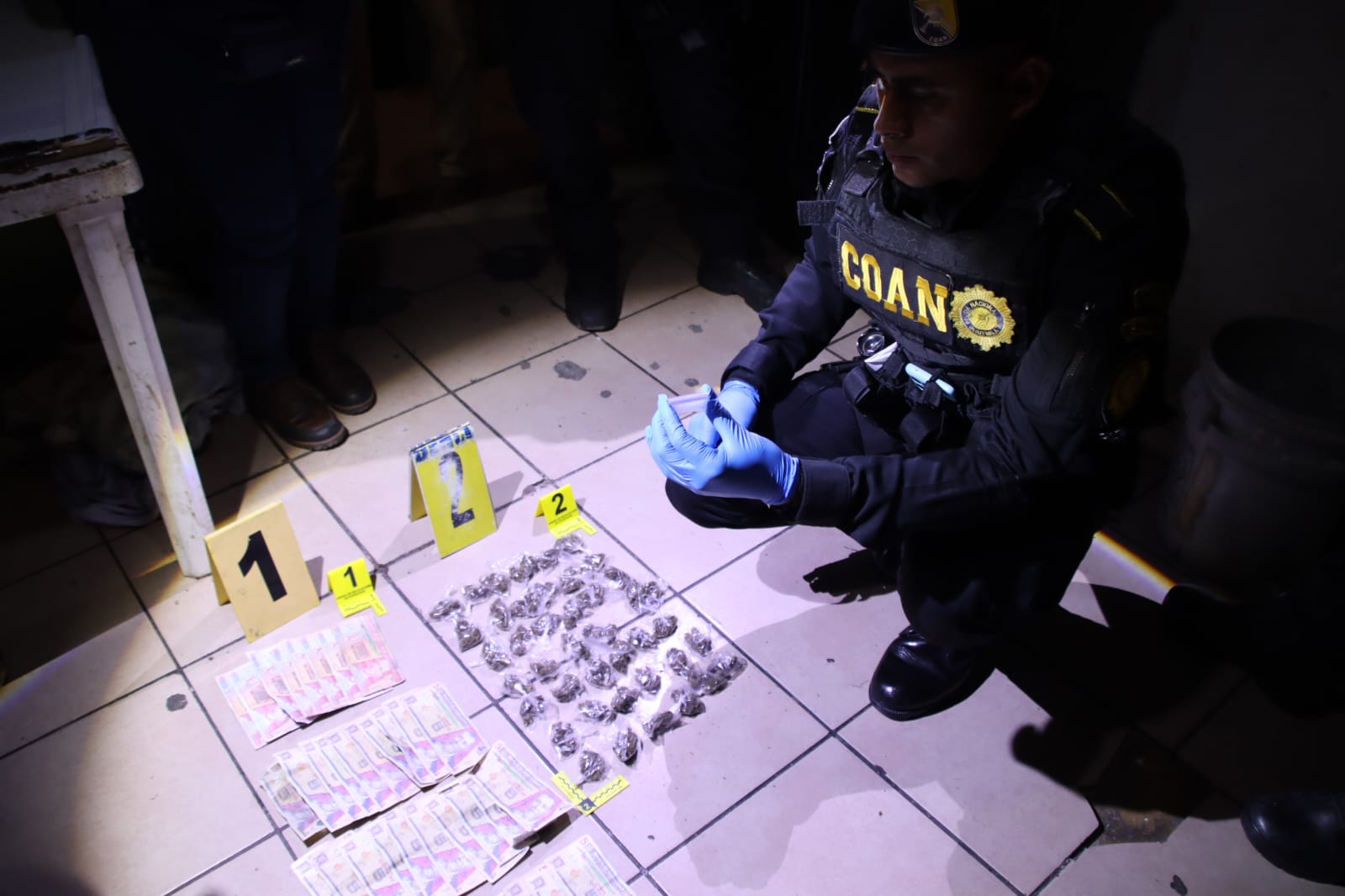 PNC destruye punto de venta y distribución de droga y narcomenudeo del “Barrio 18”
