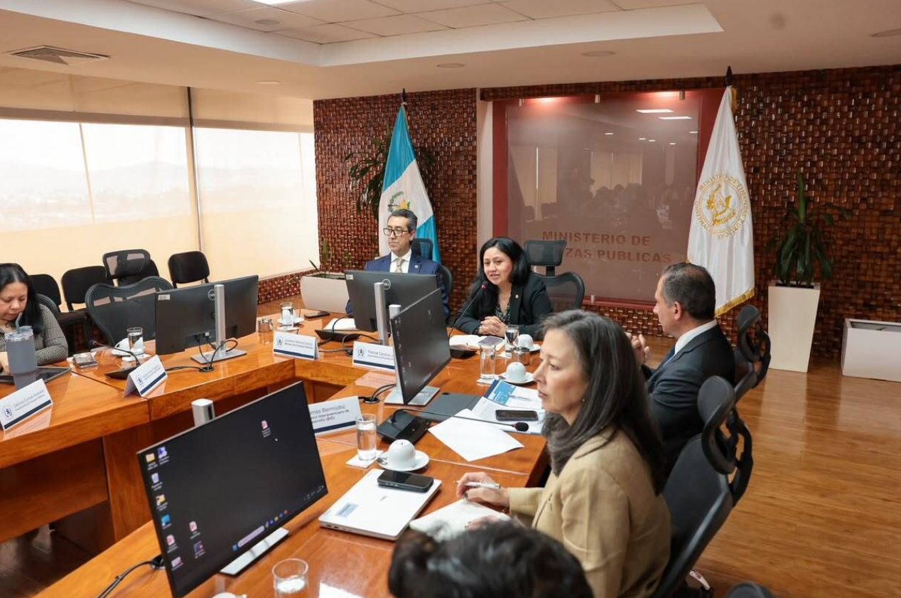 Misión del BID visita Guatemala y se reúne con autoridades del Minfin