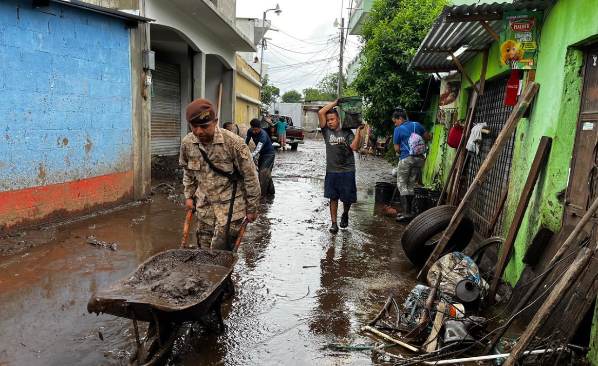 Ejército ha atendido 354 emergencias durante la temporada de lluvias