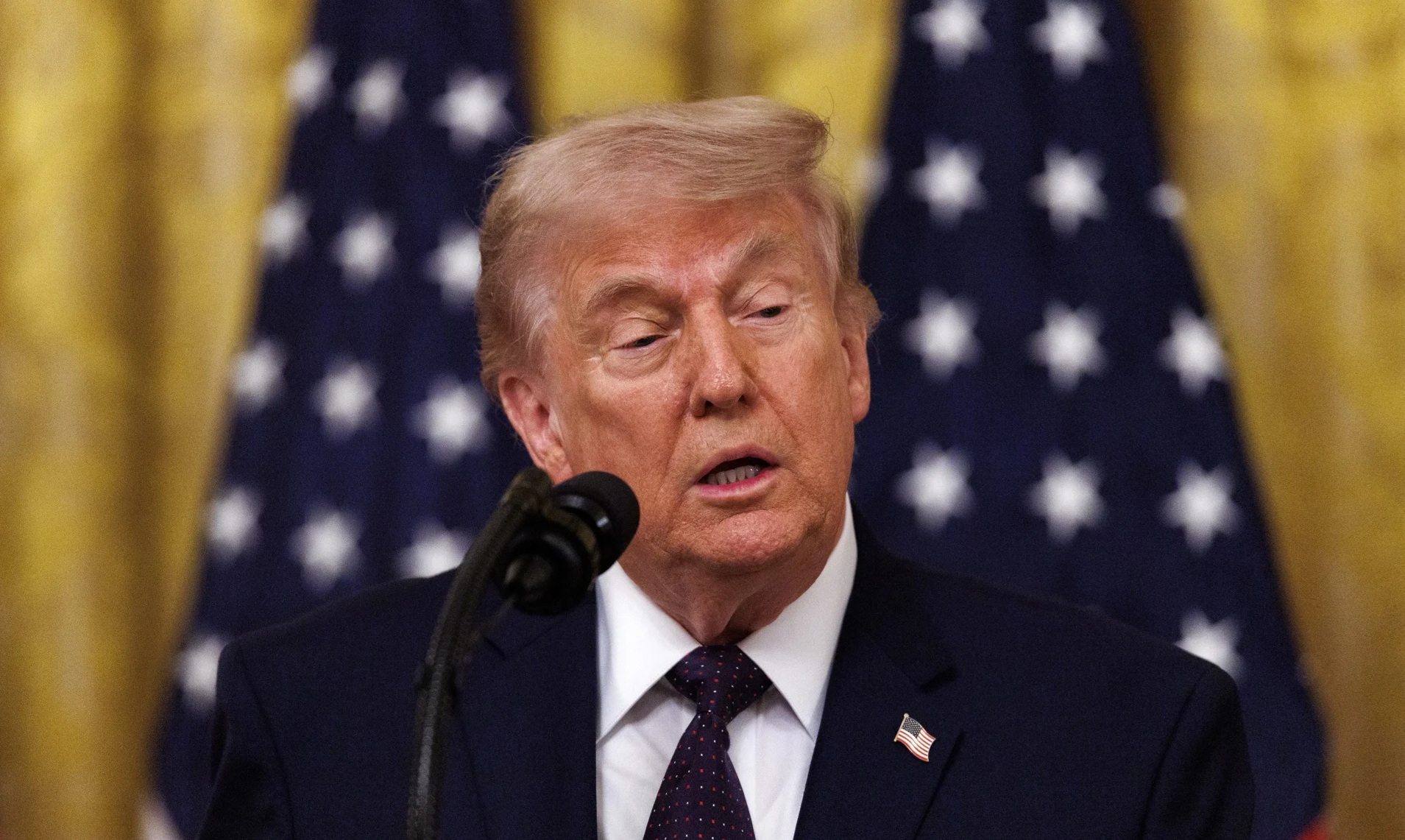 El presidente de EE. UU., Donald Trump, asegura que continúan las negociaciónes sobre un acuerdo para terminar la guerra con Irán.