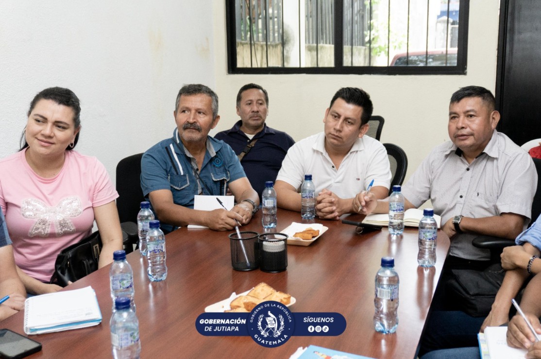 Reunión con juntas directivas xincas de Yupiltepeque y Quesada